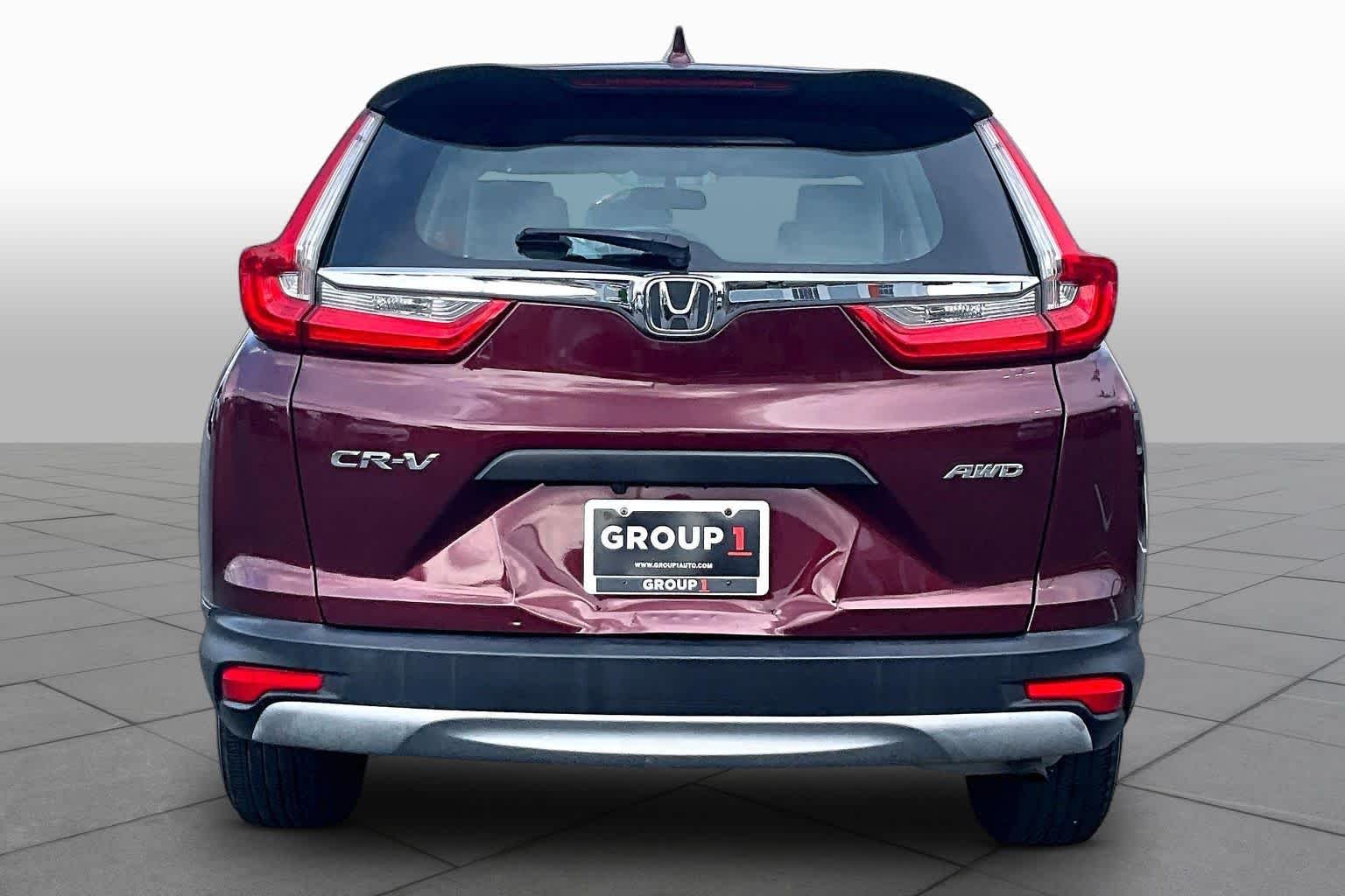 Used 2018 Basque Red Pearl II Honda LX image 5