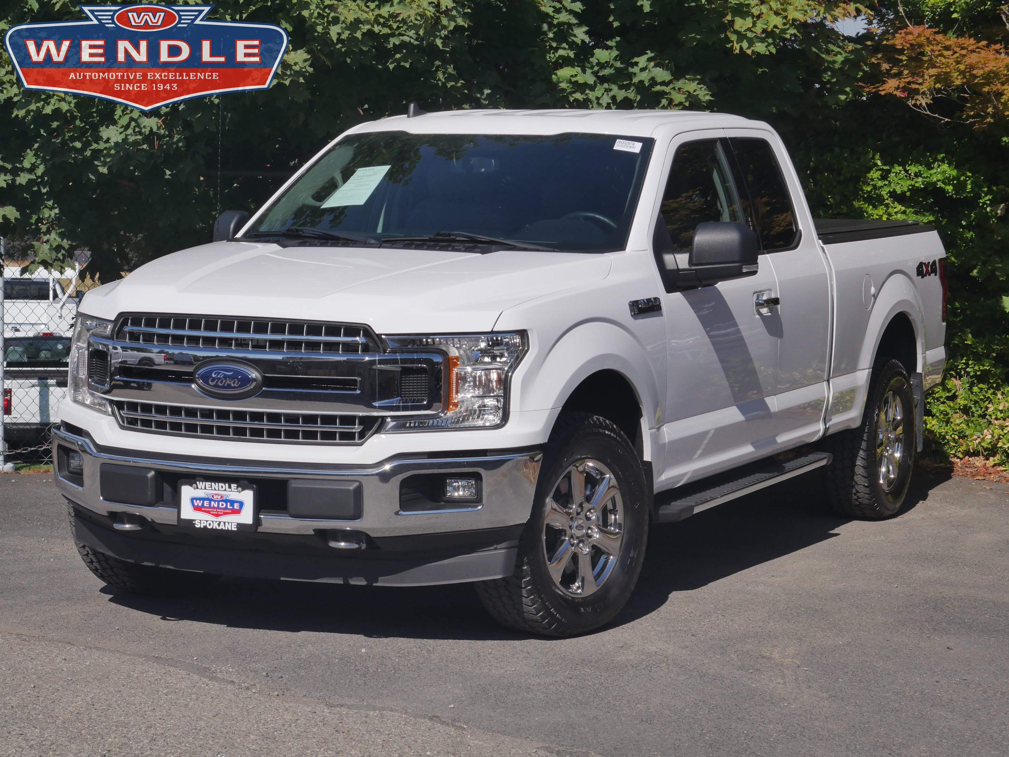 Used 2020 Oxford White Ford XLT image 1