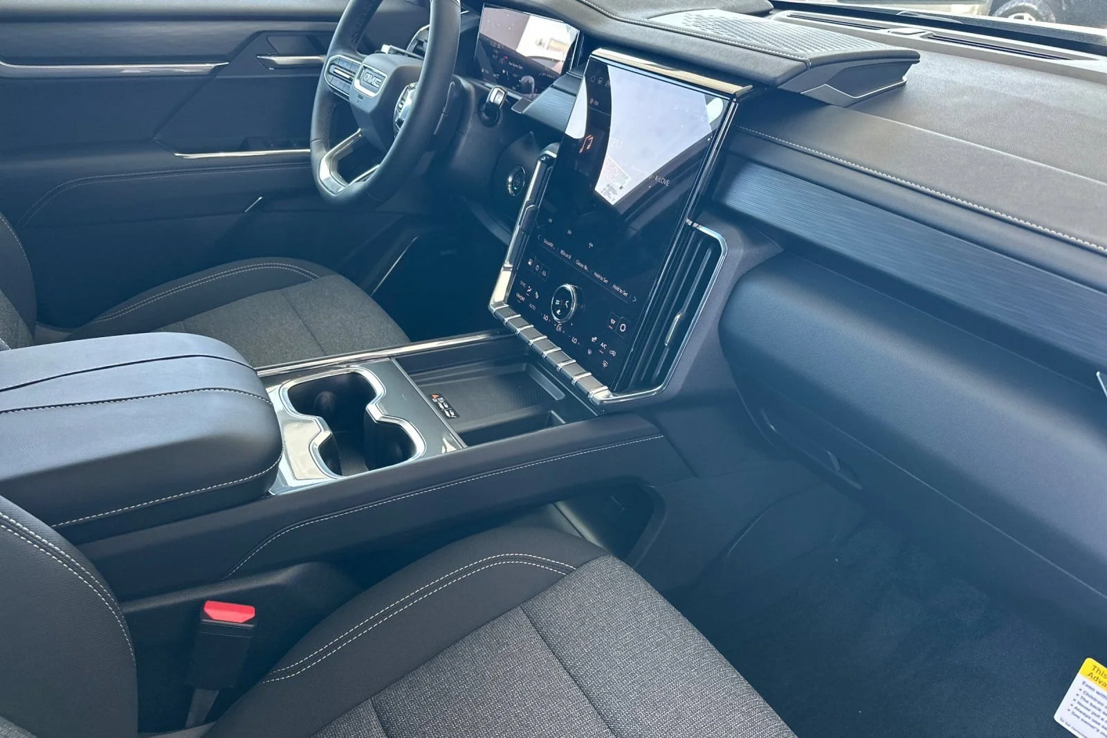 New 2026 Sterling Metallic GMC Elevation image 18