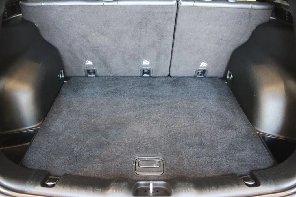 Used 2024 Silver Jeep Trailhawk image 16