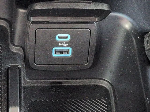 Used 2025 Black Ford Badlands image 21
