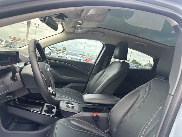 Used 2024 Glacier Gray Metallic Ford Premium image 32