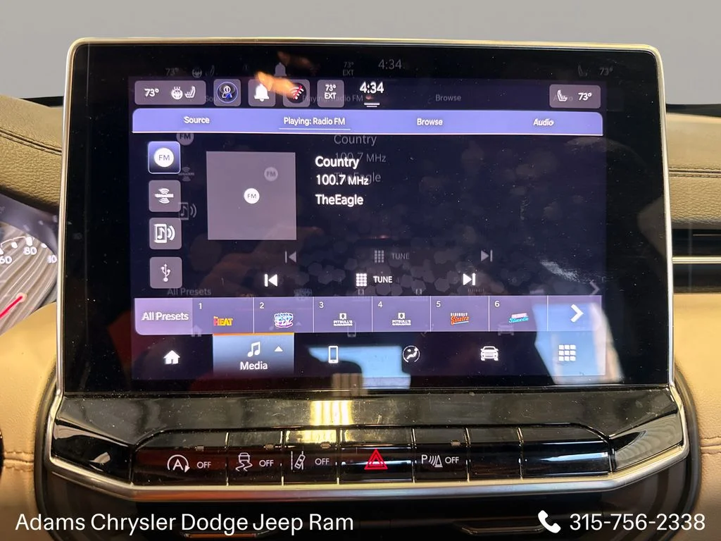 Used 2025 White Jeep Limited image 17