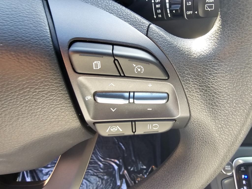 2023 Hyundai Kona SEL - Photo 25