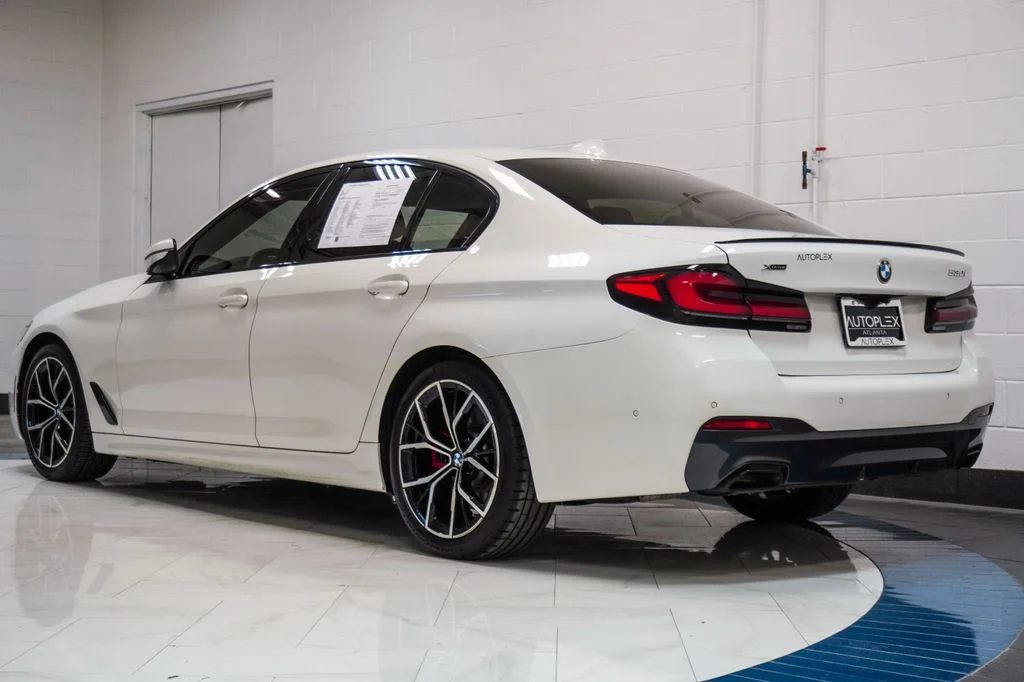 Used 2023 White BMW 530i xDrive image 24