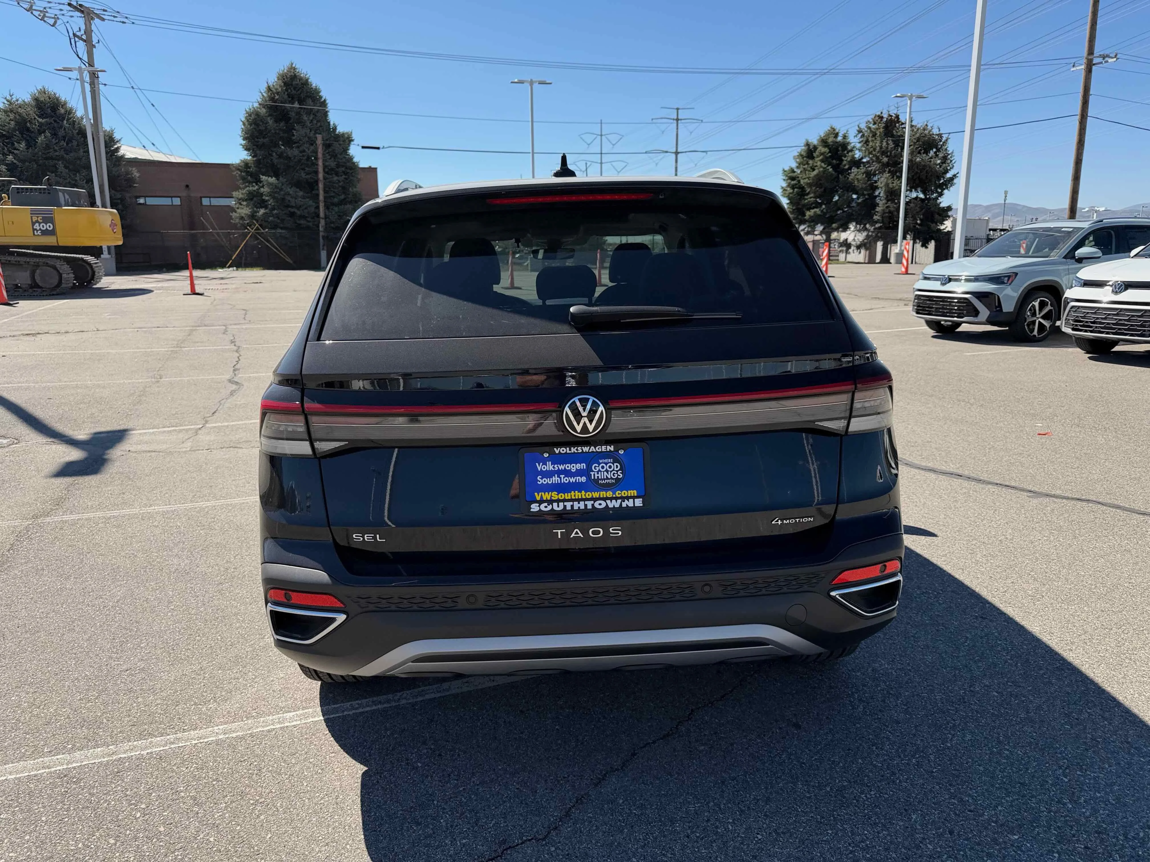 New 2026 Deep Black Volkswagen SEL image 6