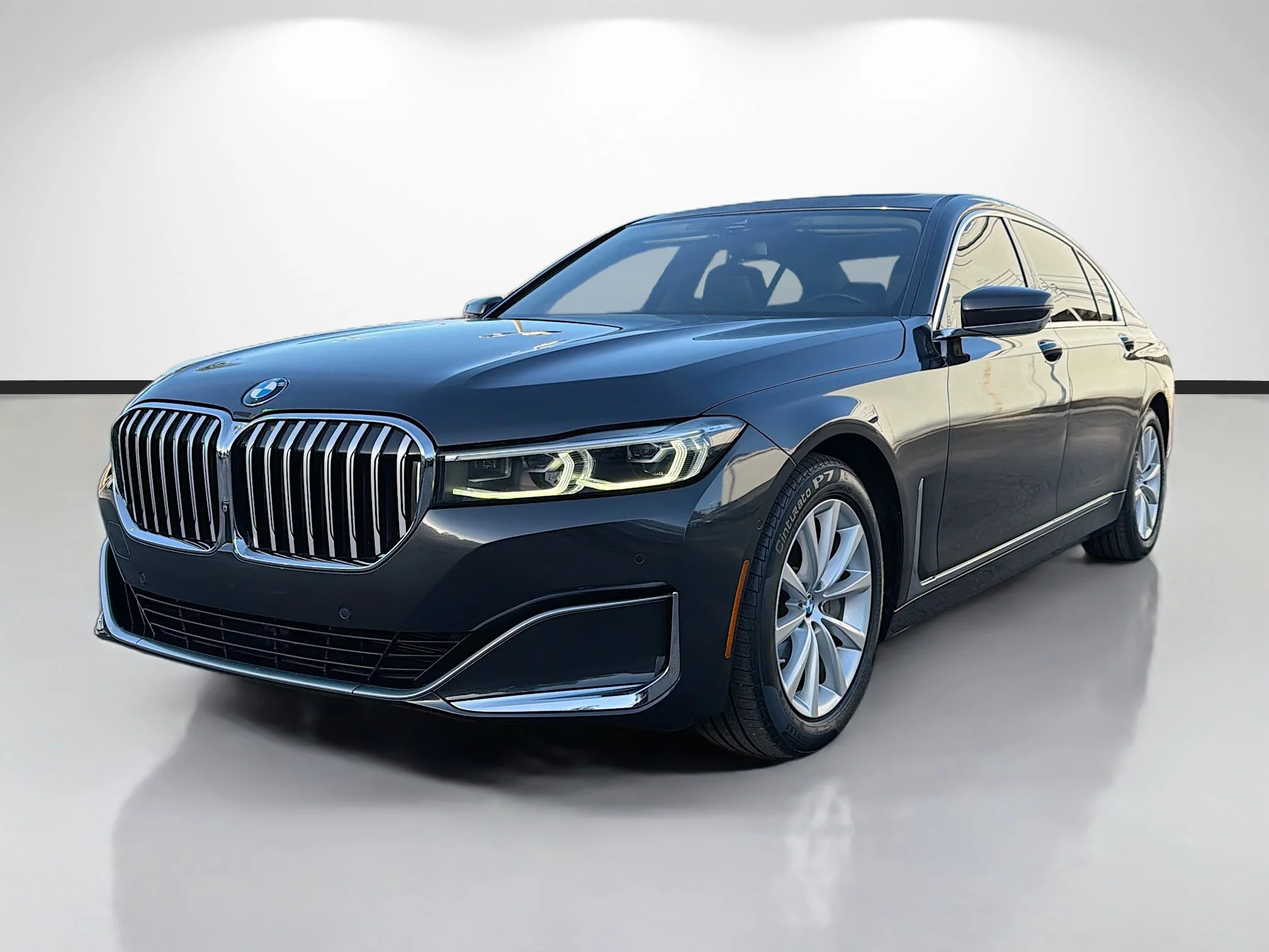 Used 2020 Dark Graphite Metallic BMW 740i image 7