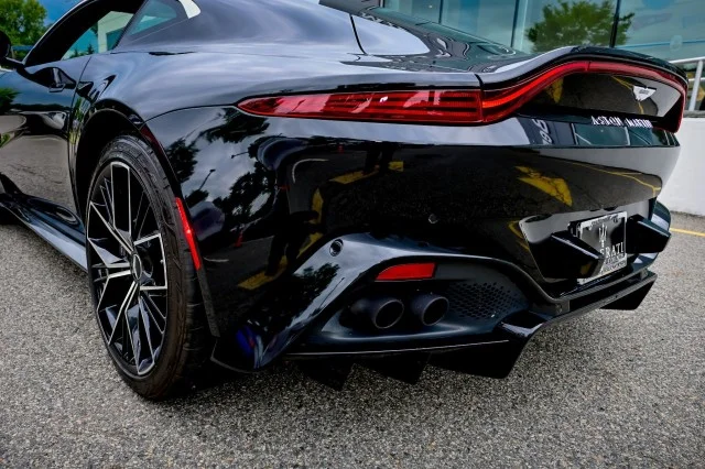 Used 2022 Jet Black Aston Martin  image 13