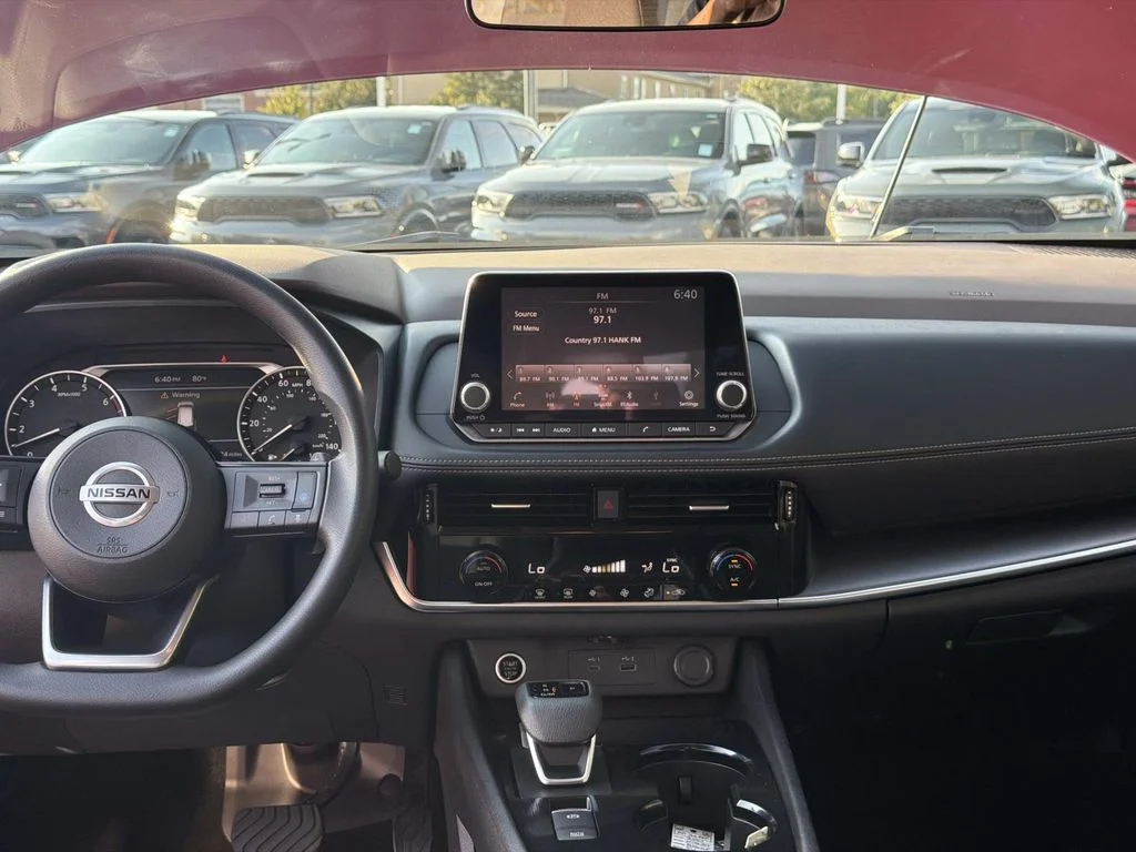 Used 2021 Red Nissan SV image 19