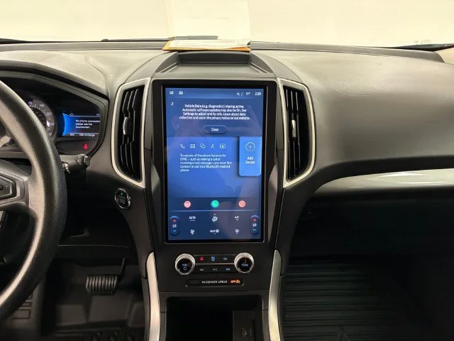 Certified Used 2022 White Ford SE image 26