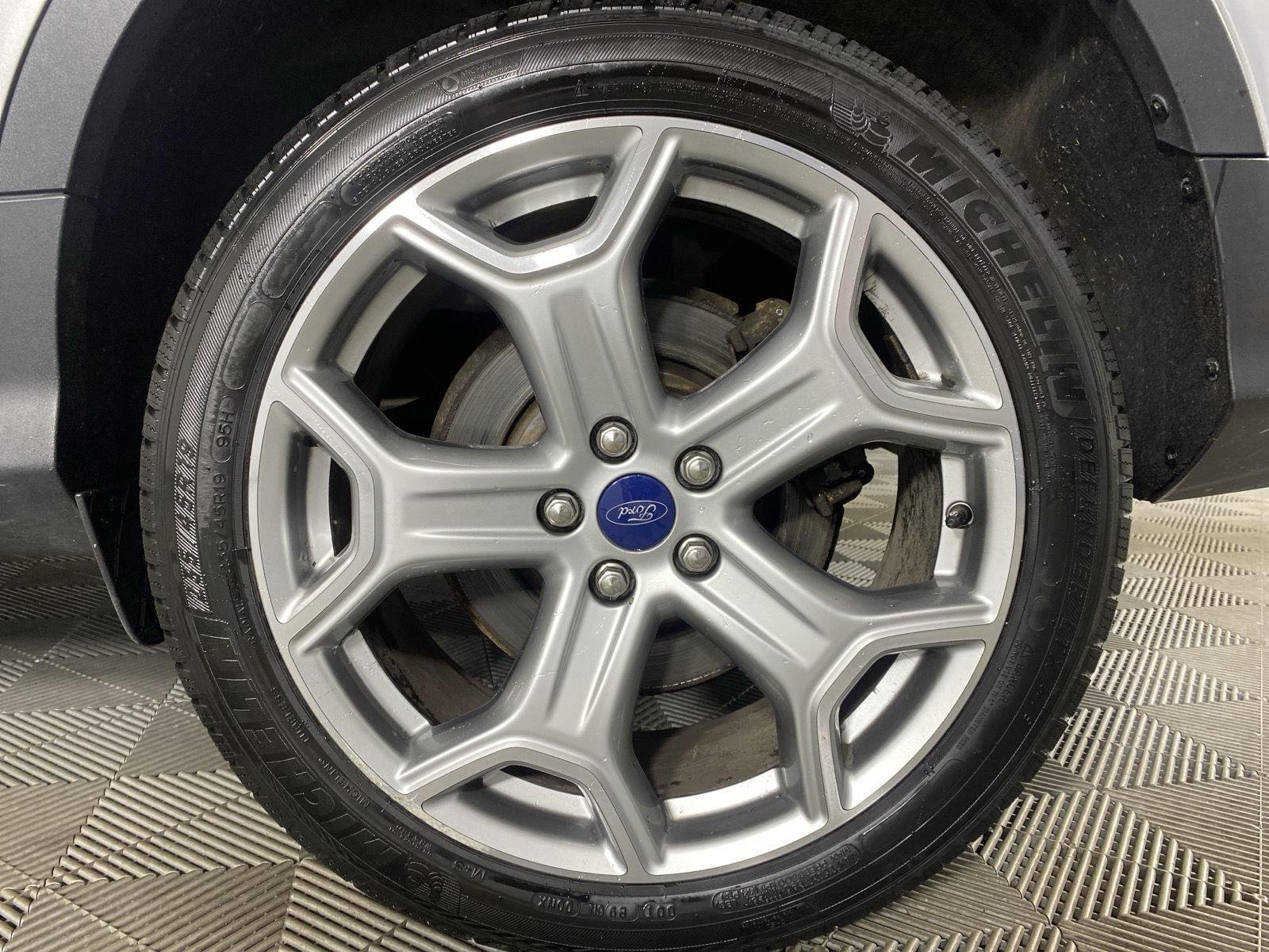 Used 2019 Ingot Silver Ford Titanium image 9