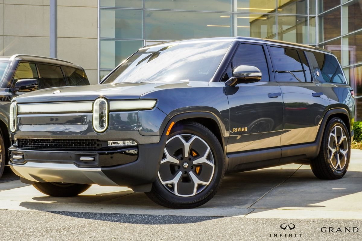 Used 2024 Gray Rivian Adventure image 1