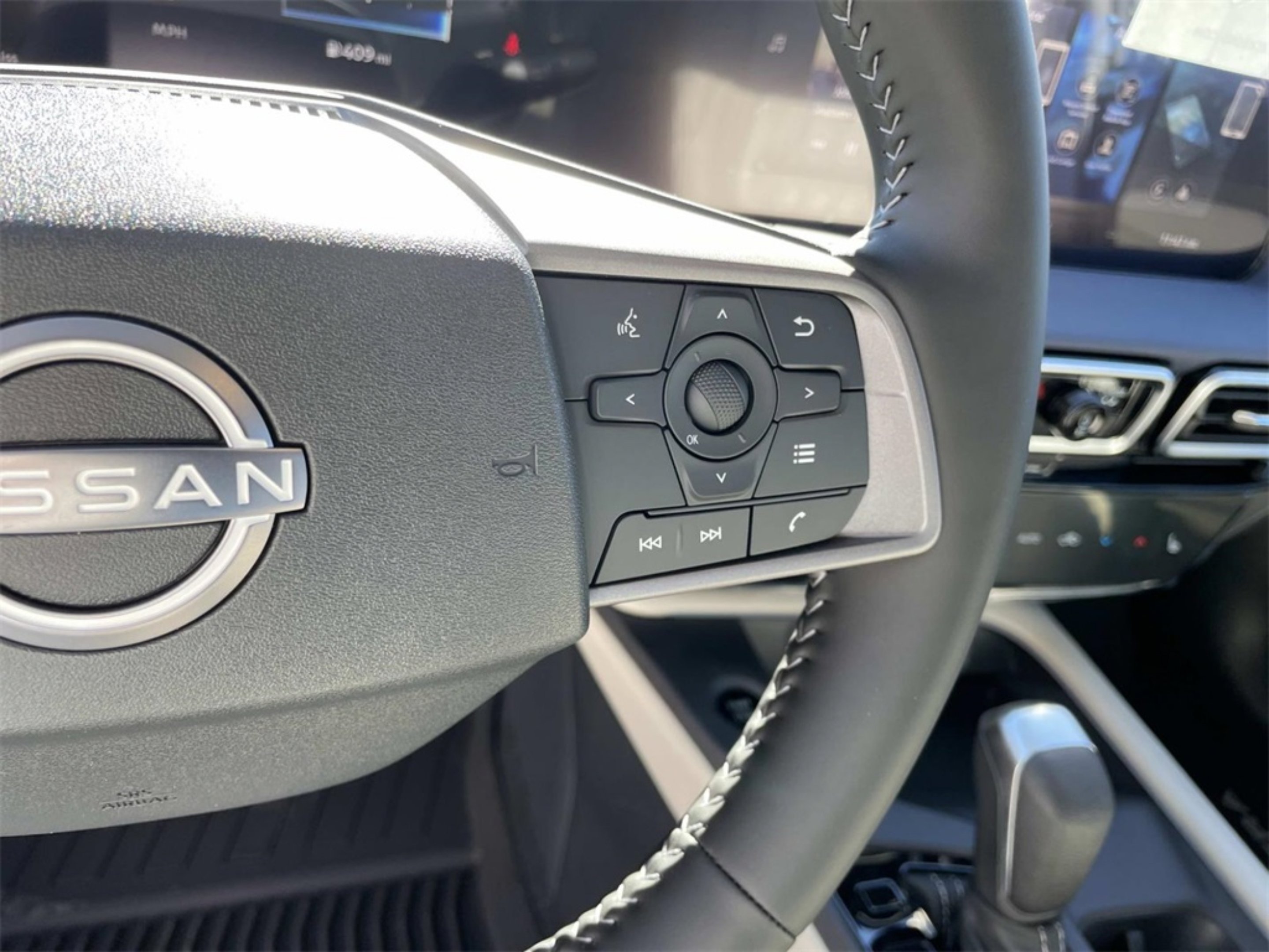 2026 Nissan Sentra SL - Photo 26