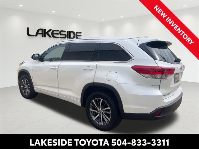 Certified Used 2017 White Toyota XLE image 10