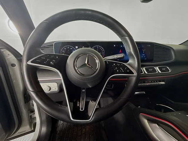 Used 2025 Gray Mercedes-Benz GLE 450e image 12