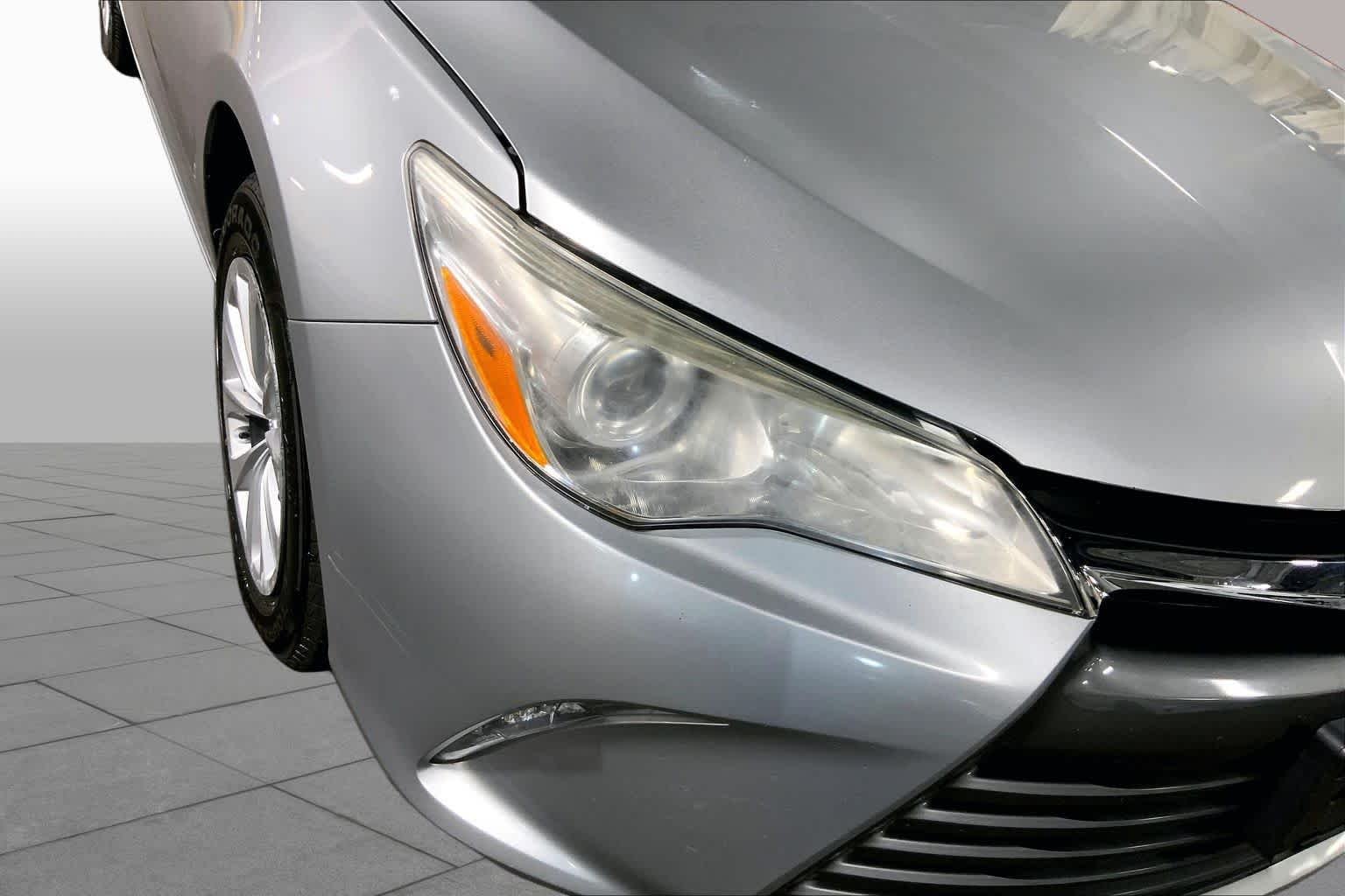 Used 2017 Celestial Silver Metallic Toyota LE image 27