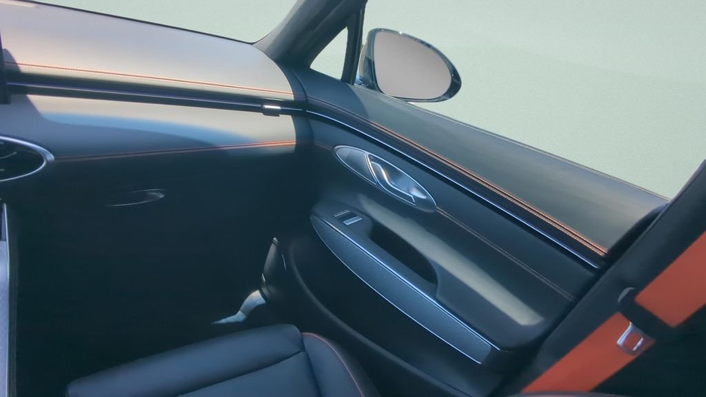 New 2026 Blue Genesis 2.5T SPORT PRESTIGE image 12