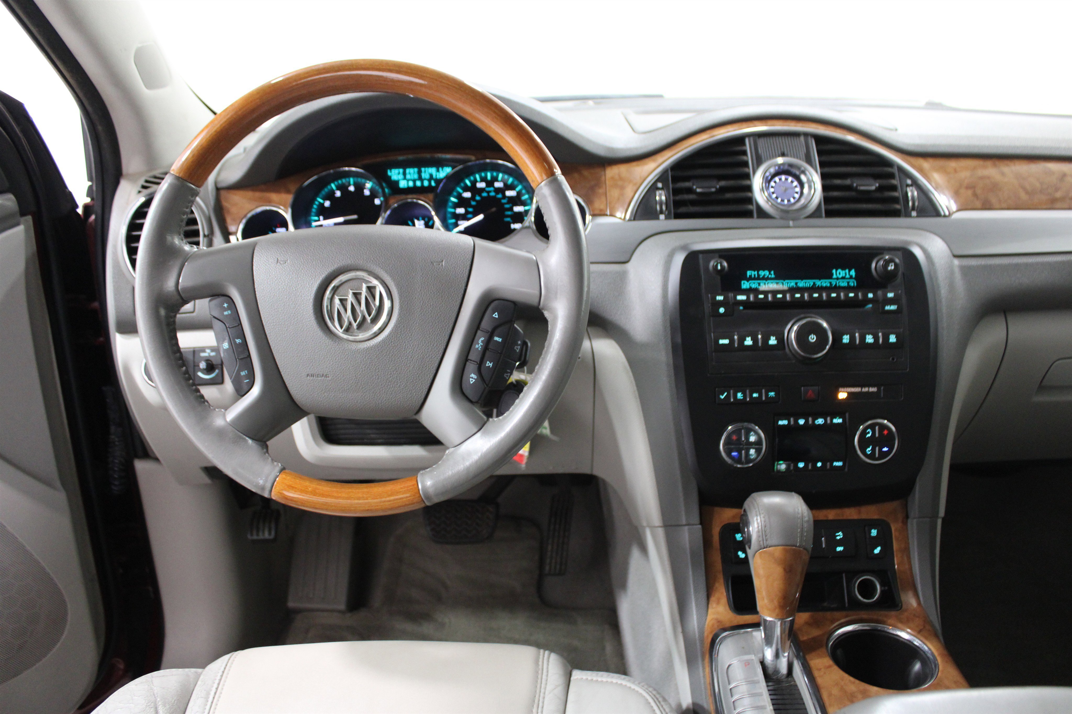 Used 2011 Buick Enclave CXL-2 with VIN 5GAKRCED0BJ107589 for sale in Wichita, KS