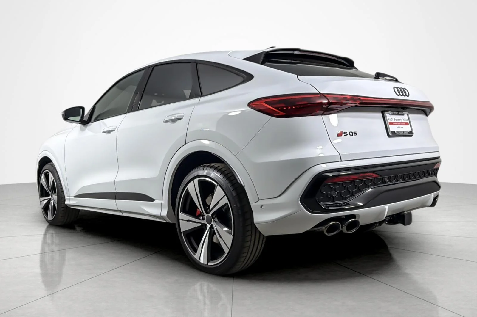 New 2026 Glacier White Metallic Audi Premium Plus 3.0 TFSI quattro image 4