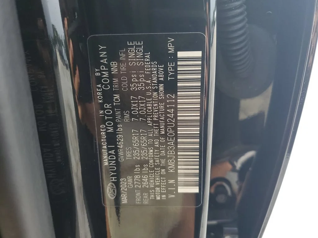 Used 2023 Black Hyundai SEL image 23