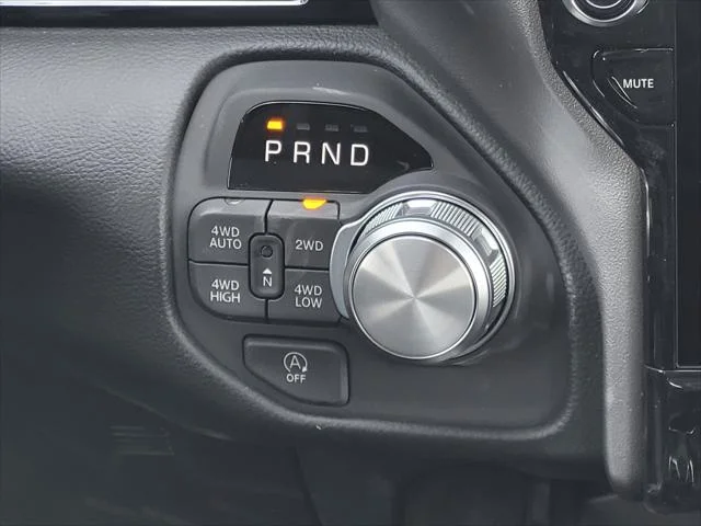 New 2026 Bright White Clear-Coat Exterior Paint RAM Laramie image 19