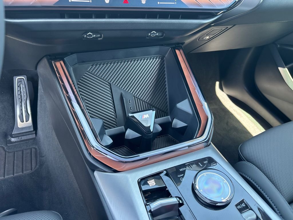 New 2026 Black Sapphire Metallic BMW 30 xDrive image 28