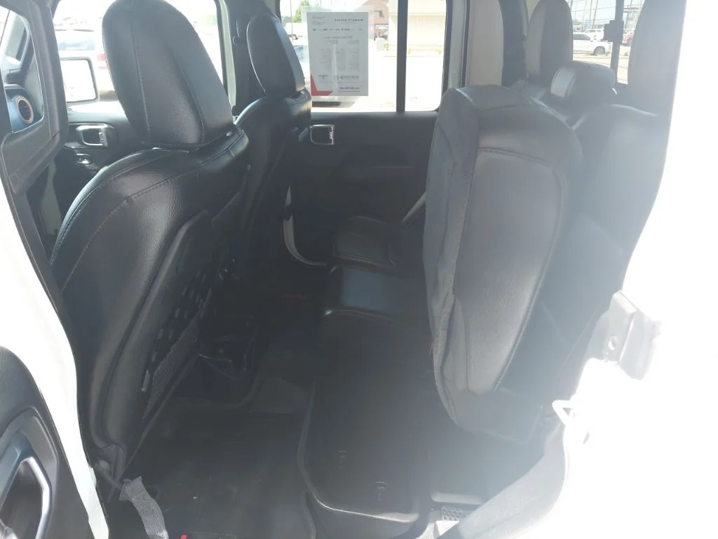 Used 2023 White Jeep Mojave image 44
