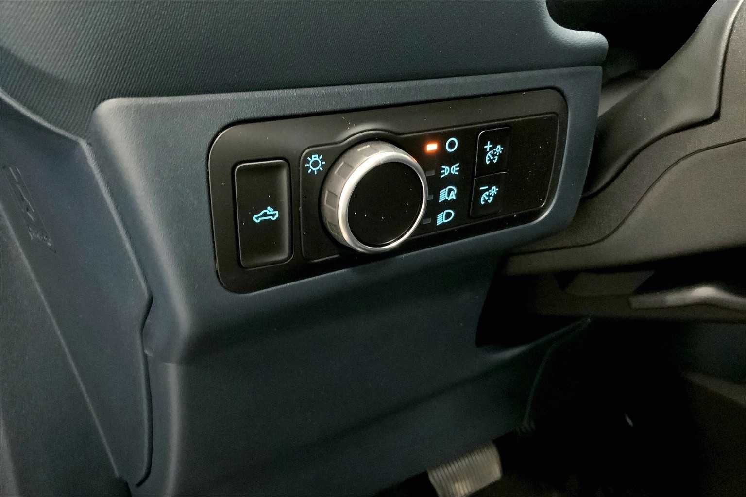 2025 Ford Maverick XLT - Photo 18