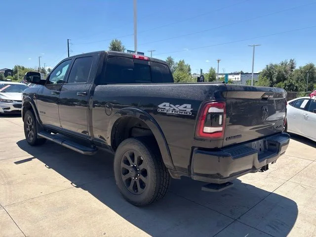 Used 2020 Diamond Black Ram Laramie image 7