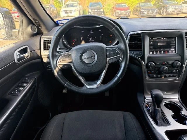 Used 2018 Black Jeep Laredo image 13