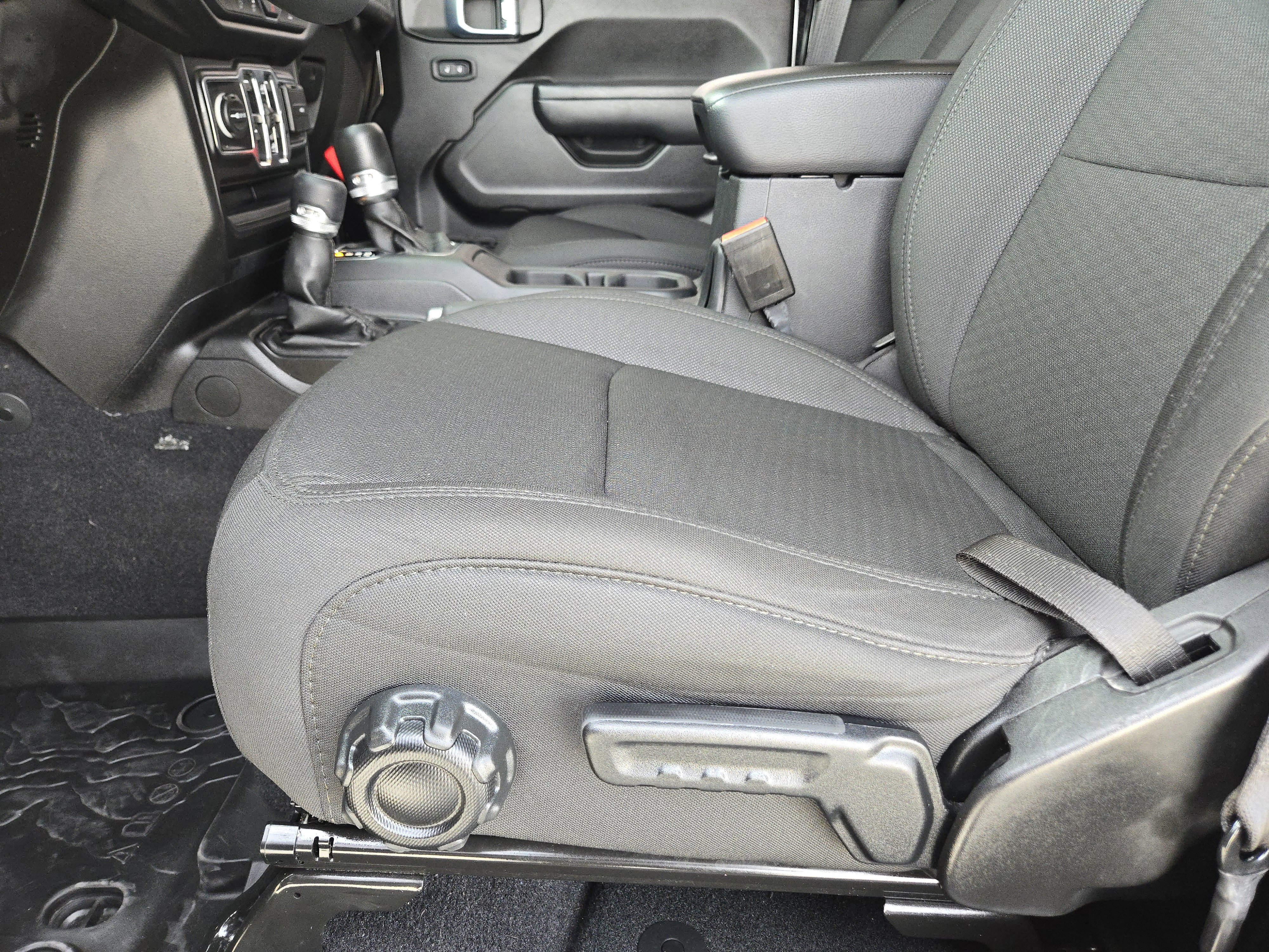 Used 2022 Black Clearcoat Jeep Unlimited Willys image 25
