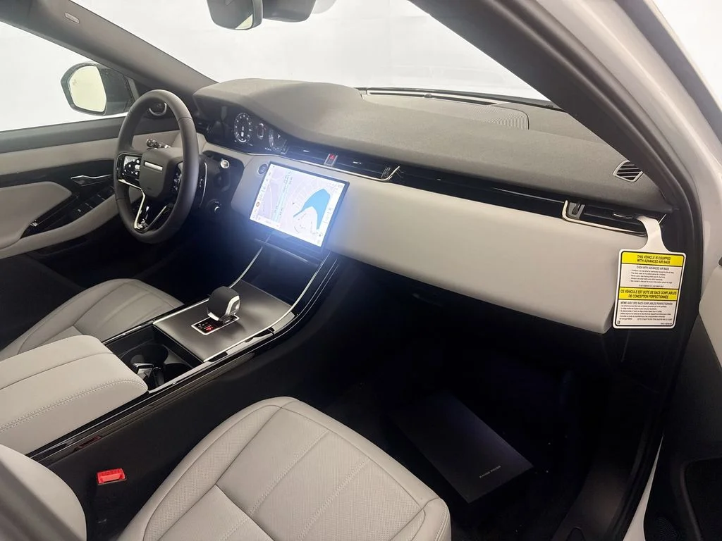 New 2026 Fuji White Land Rover Core S image 29