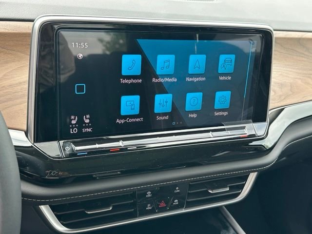 New 2026 Mountain  Lake Blue Metallic Volkswagen 2.0T SE w/Technology image 38