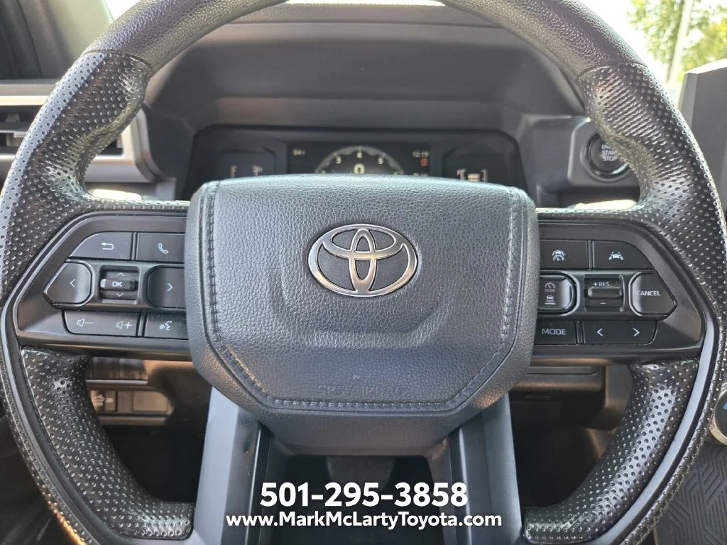 Used 2025 White Toyota SR5 image 21