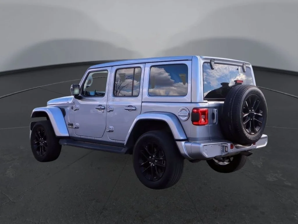 Used 2021 Billet Silver Metallic Jeep Unlimited High Altitude image 8