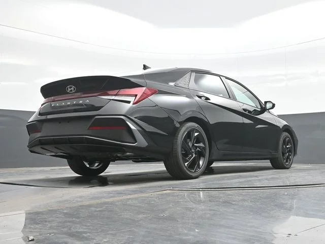 New 2026 Black Hyundai SEL Sport image 26