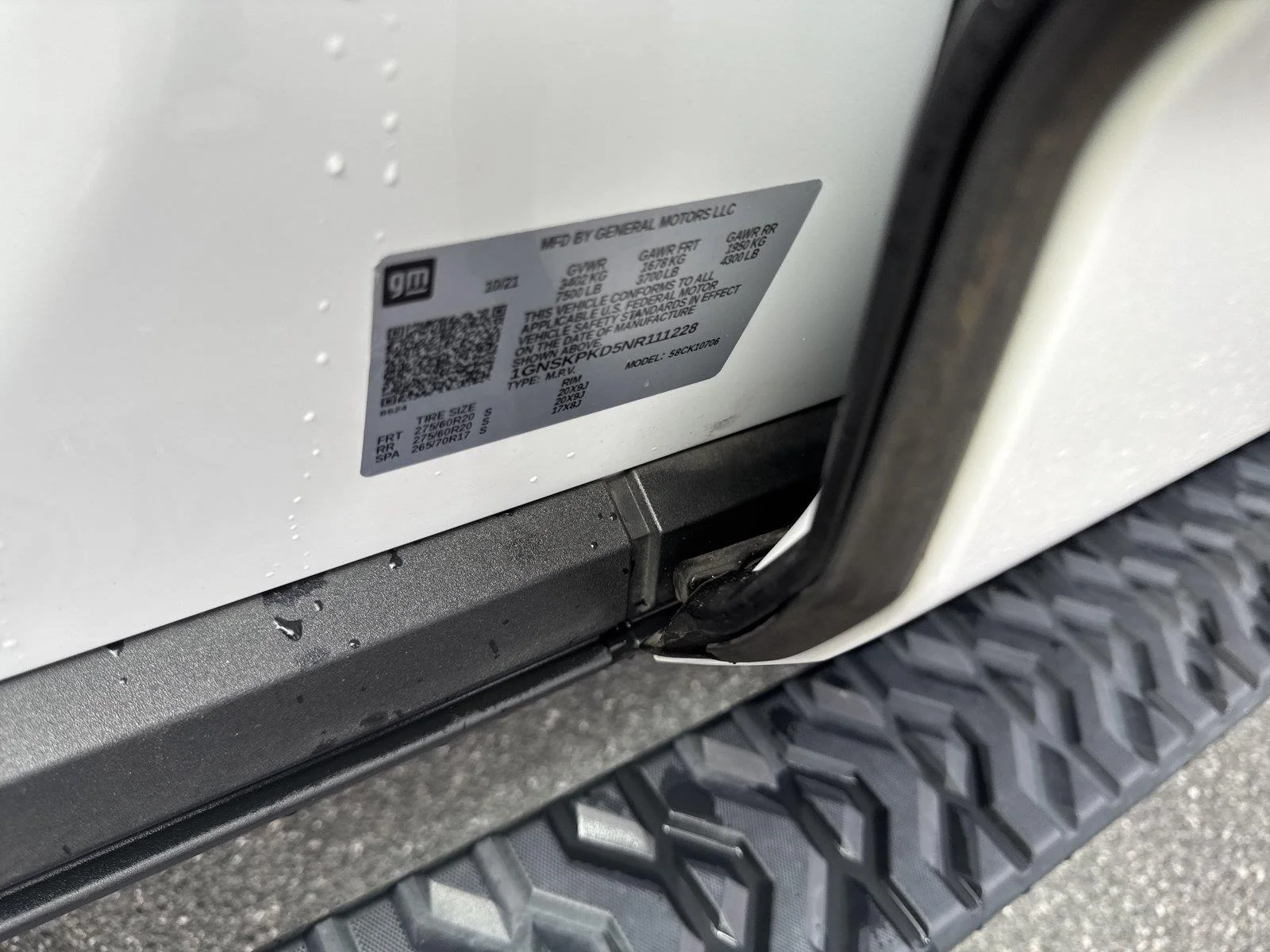 Used 2022 SUMMIT WHITE Chevrolet Z71 image 41