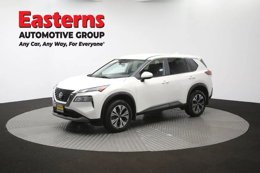 Used 2023 White Nissan SV image 55