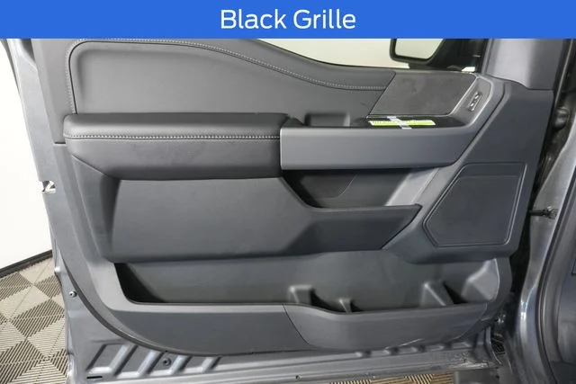 New 2026 Carbonized Gray Metallic Ford XLT image 28