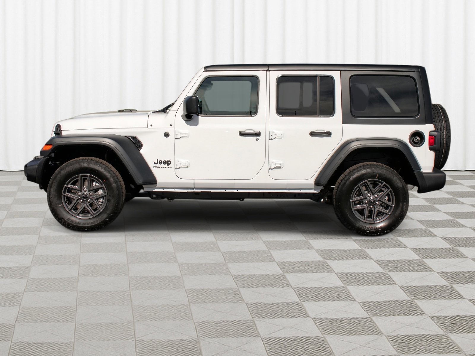 New 2026 Bright White Clear-Coat Exterior Paint Jeep Sport S image 32