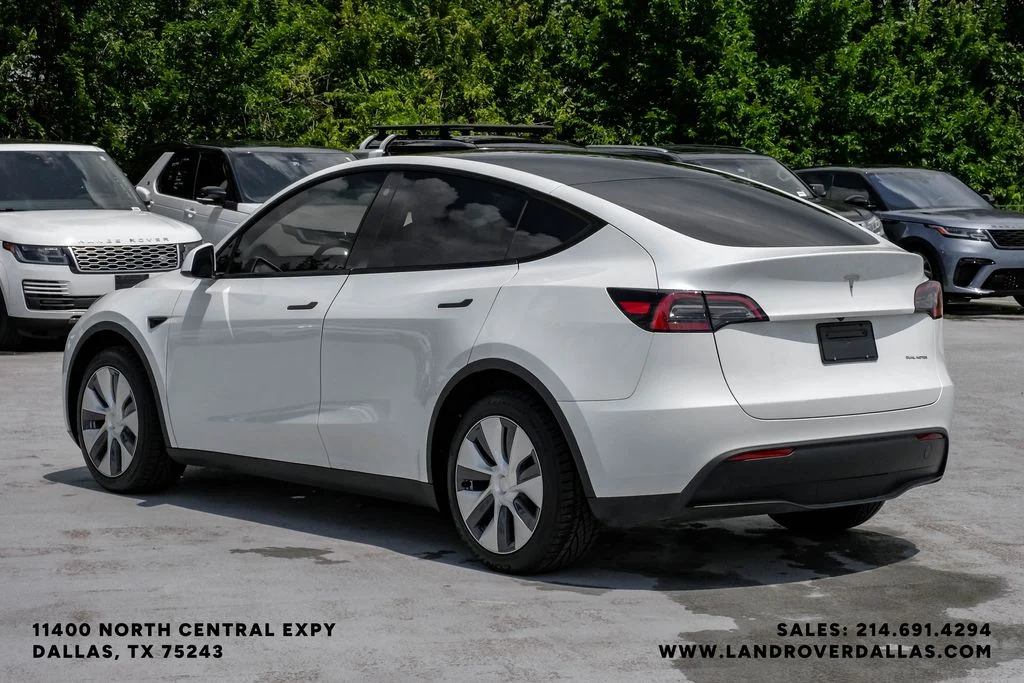 Used 2023 White Tesla Long Range image 9