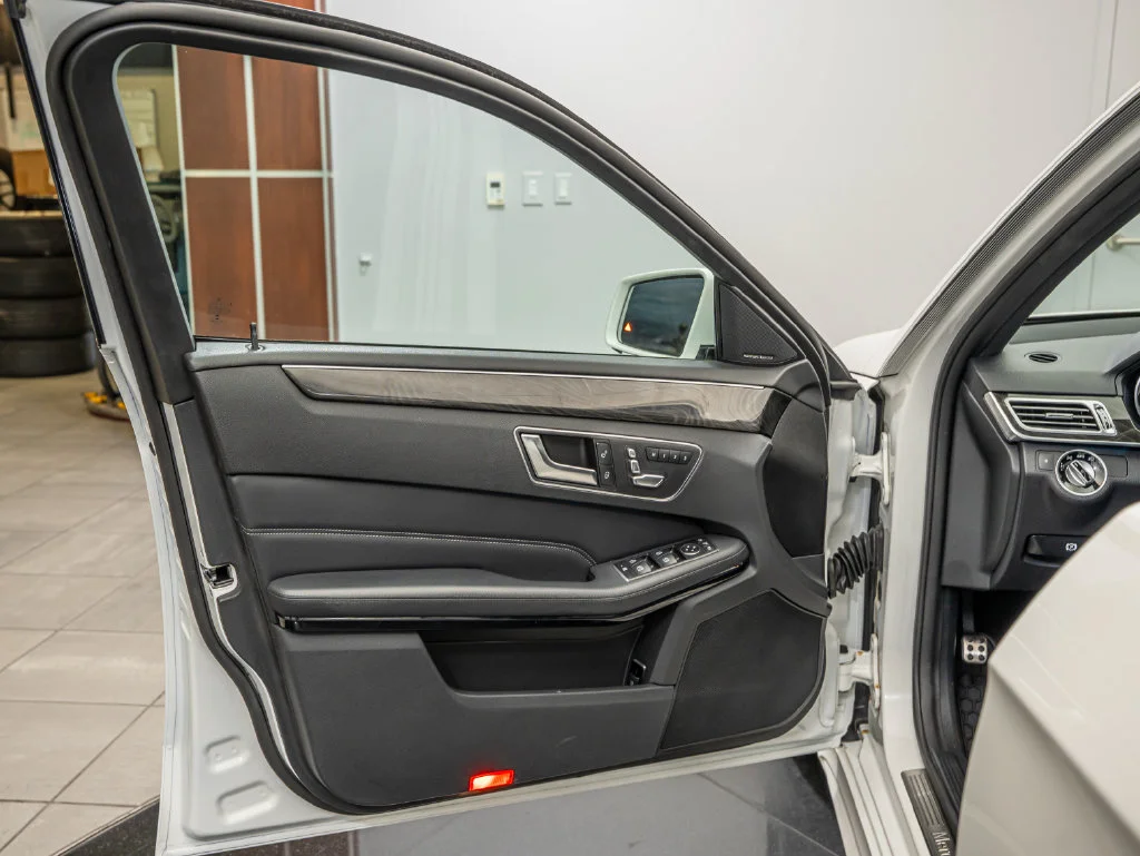 Used 2016 White Mercedes-Benz E 350 image 26