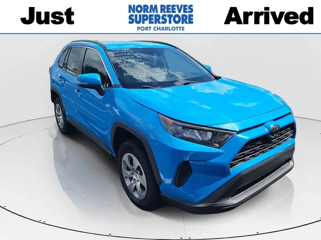 2020 Toyota RAV4 LE