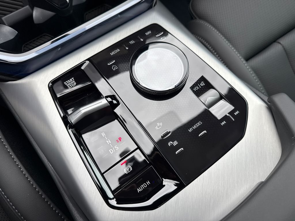 New 2026 Brooklyn Grey Metallic BMW 30 xDrive image 25