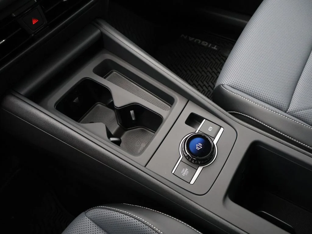 New 2026 Gray Volkswagen 2.0T SE image 17