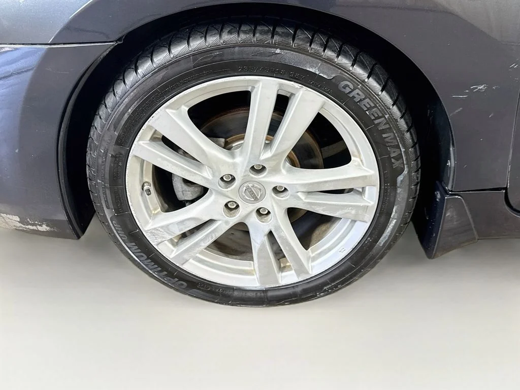 Used 2015 Blue Nissan 3.5 SL image 39