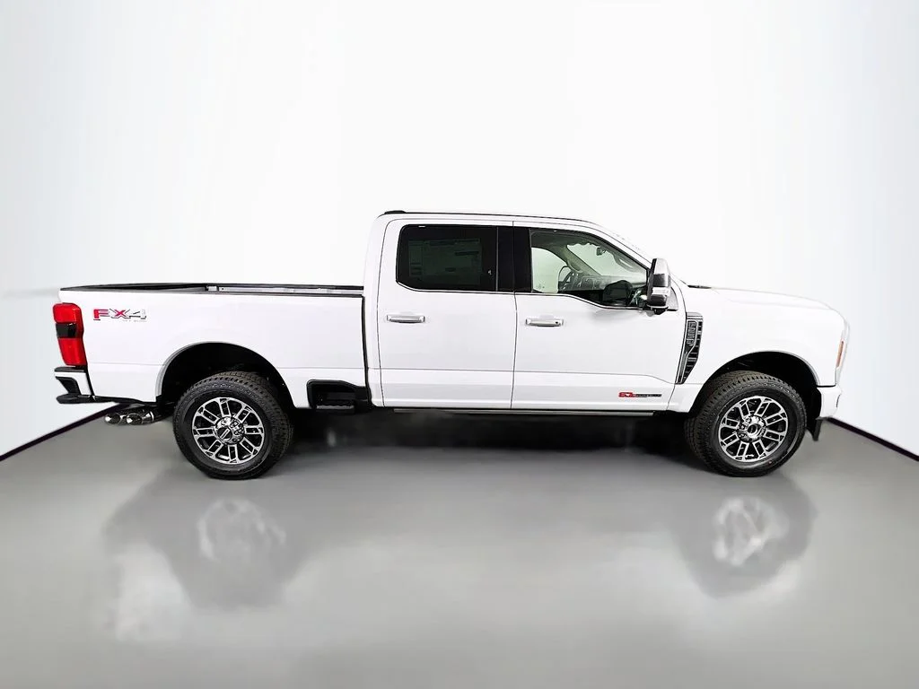 New 2026 Avalanche Ford Platinum image 18
