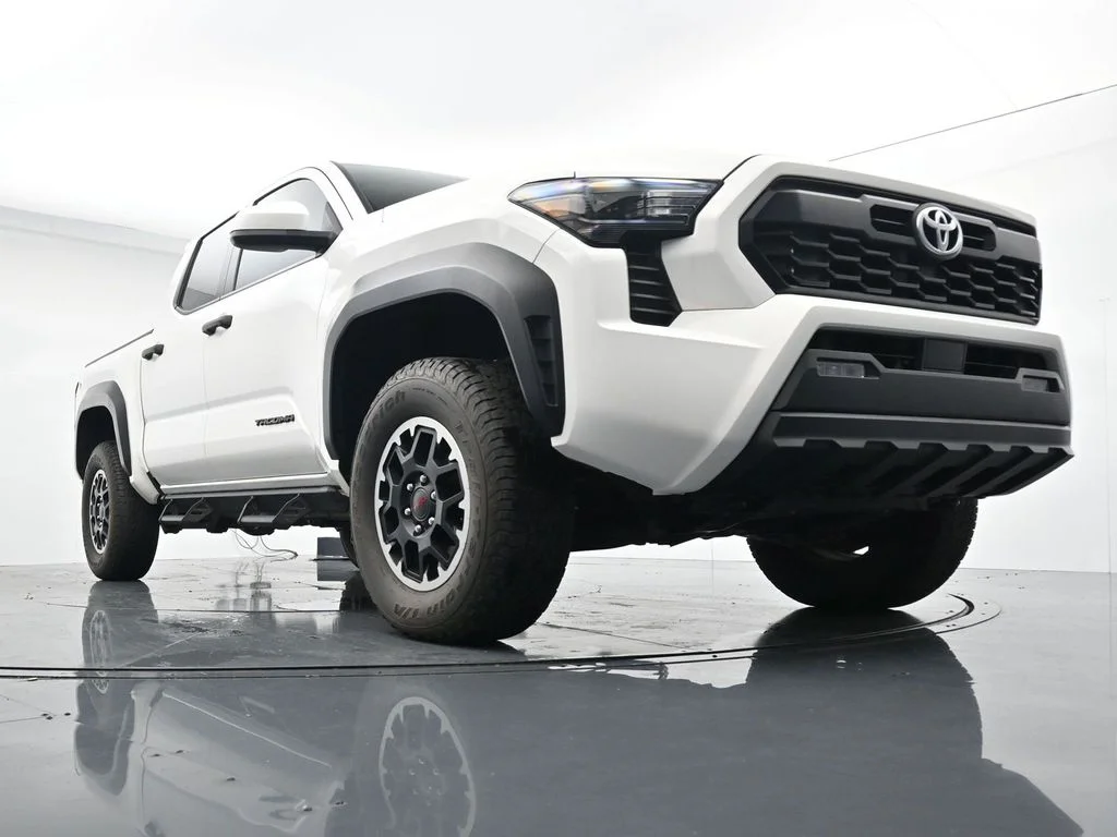Used 2024 White Toyota TRD Off-Road image 31