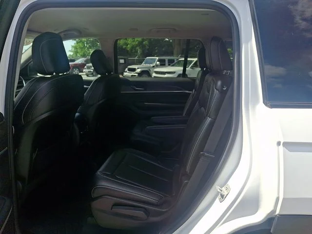 Certified Used 2023 White Jeep Limited image 10