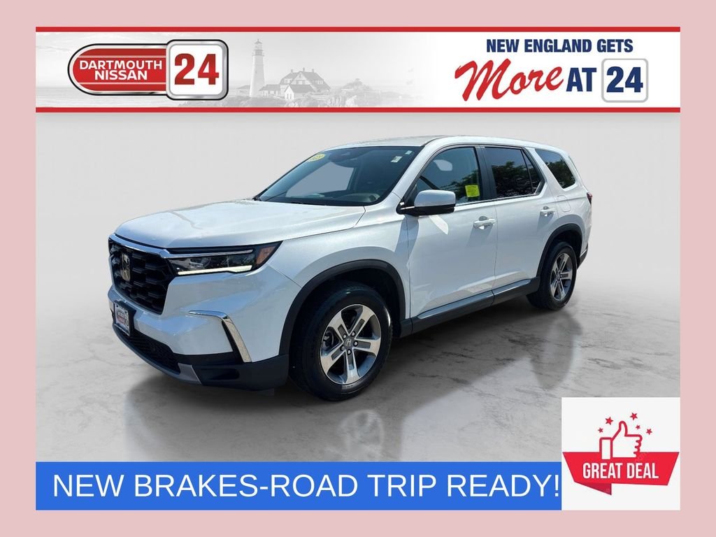 Used 2023 White Honda EX-L image 1